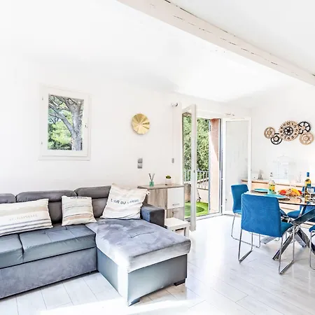 Appartement Font Mourier-2 By Interhome